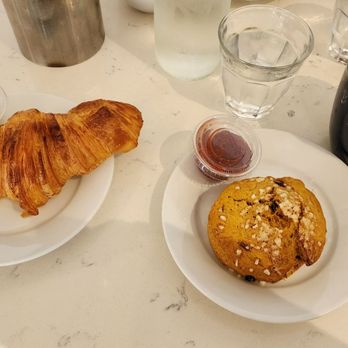 La Boulangerie - Croissant & Scone with Cafe au Lait - Bakeries Near Me - New Orleans, Louisiana La Boulangerie - Croissant & Scone with Cafe au Lait - Bakeries Near Me - New Orleans, Louisiana