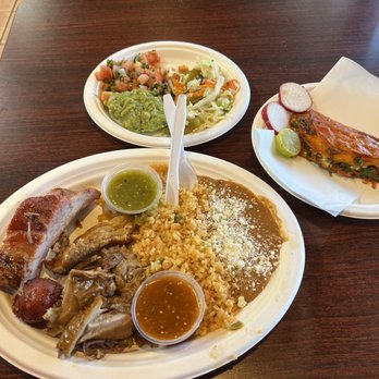 Mercado del Sol - A combo plate - Mexican Near Me - Concord, California