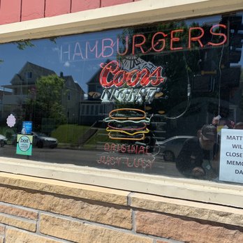 Matt's Bar - Burgers Near Me - Minneapolis, Minnesota Matt's Bar - Burgers Near Me - Minneapolis, Minnesota