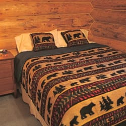 Bear Paw Lodge - The rooms are cozy, clean, and have the most comfortable beds and pillows!