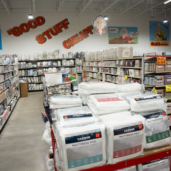 OLLIE&rsquo;S BARGAIN OUTLET - Updated January 2025 - 26 Photos - 4586 