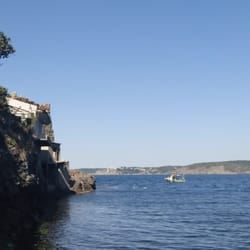 Qarip Restaurant - Garipçe
