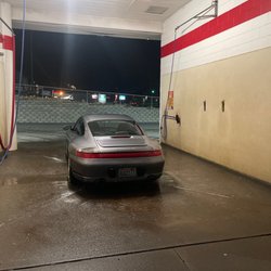 Spiffy Car Wash - Car wash stall