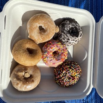 Maui Ono Donuts - So good! - Donuts Near Me - Kihei, Hawaii Maui Ono Donuts - So good! - Donuts Near Me - Kihei, Hawaii