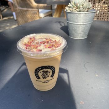 Saloon Coffee - Coffee & Tea Near Me - Malibu, California