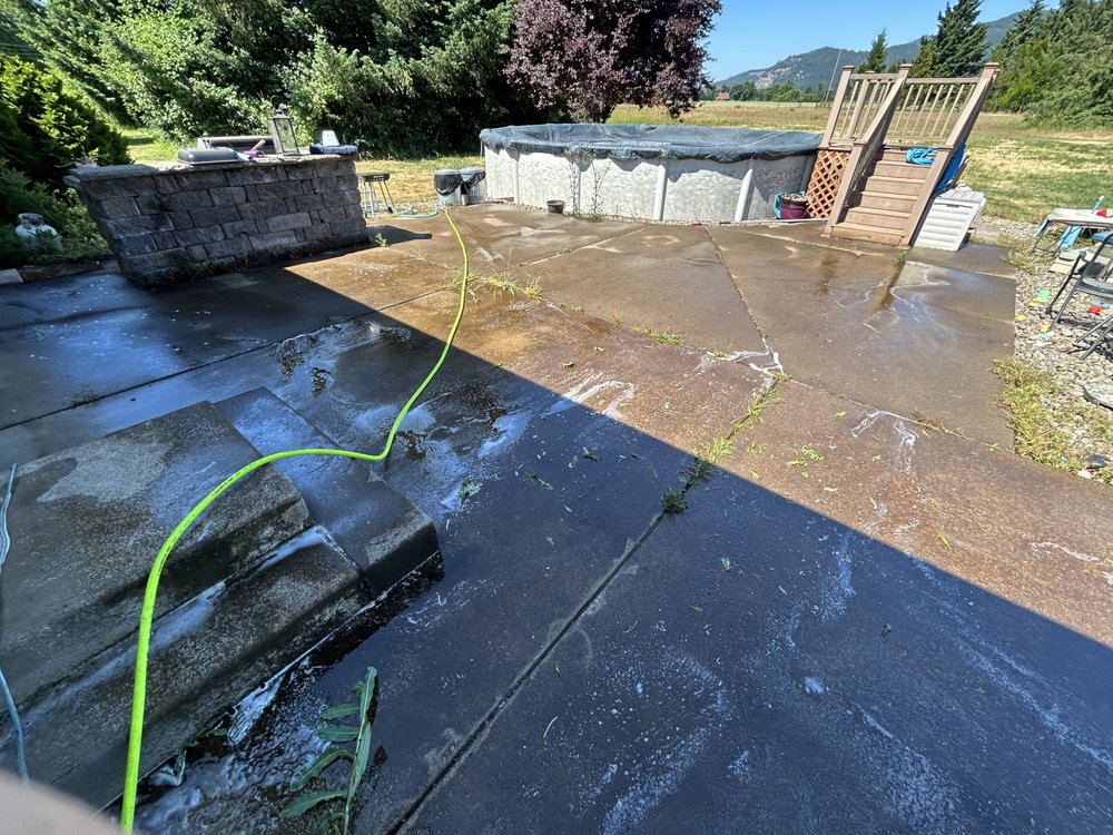 NATURE’S FRIEND EXTERIOR CLEANING Request a Quote Eugene, Oregon