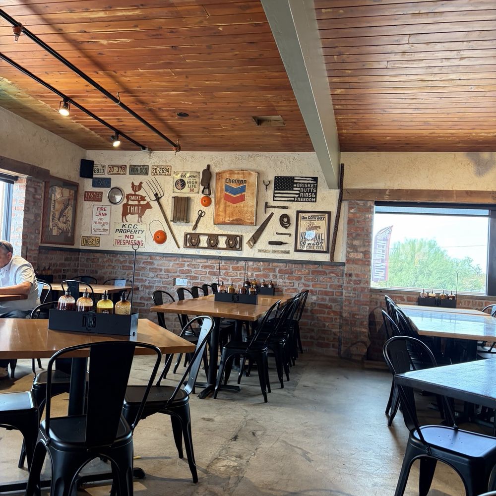 Dutchman's Country BBQ - Dining - Barbeque Near Me - Apache Junction, Arizona