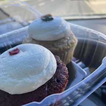 Frosted Flour Cakery & Supplies - Red velvet and carrot cupcake - Bakeries Near Me - Lodi, California Frosted Flour Cakery & Supplies - Red velvet and carrot cupcake - Bakeries Near Me - Lodi, California