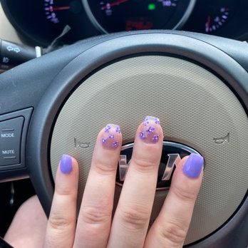 Q B Nails - Nails with design. - Nail Salons Near Me - East Amherst, New York Q B Nails - Nails with design. - Nail Salons Near Me - East Amherst, New York