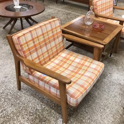 Vintage Vault - Original cushions!