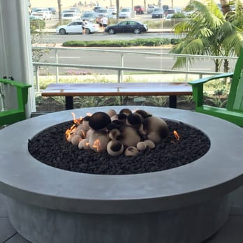 Bear Flag Fish - relaxing fire pit outside patio. - Seafood Near Me - Huntington Beach, California