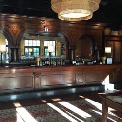 City Cottage On Chouteau - Indoor bar. This is an old cottage off 39th Street