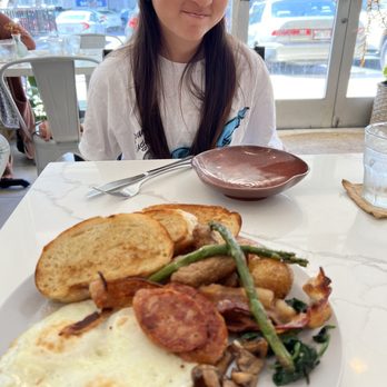 Fig & Ginger - Breakfast & Brunch Near Me - Honolulu, Hawaii Fig & Ginger - Breakfast & Brunch Near Me - Honolulu, Hawaii