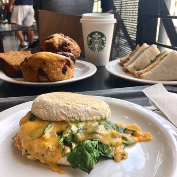 Starbucks - Coffee & Tea Near Me - Marseille, 13