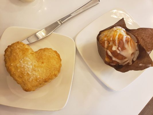 Monday Bakery by null
