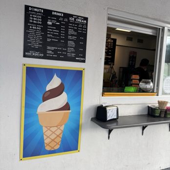 Meaney's Mini Donuts - Donuts Near Me - Sarasota, Florida Meaney's Mini Donuts - Donuts Near Me - Sarasota, Florida