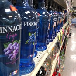 Sunny's Liquor & Cigars - Good price