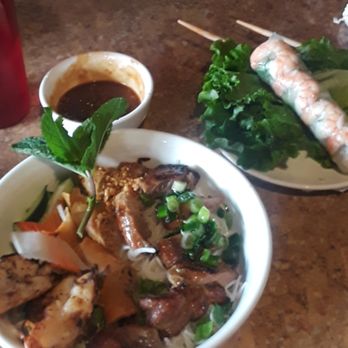 Pho 602 Vietnamese Restaurant - Vermicelli chicken and shrimp salad and shrimp spring roll - Vietnamese Near Me - Phoenix, Arizona Pho 602 Vietnamese Restaurant - Vermicelli chicken and shrimp salad and shrimp spring roll - Vietnamese Near Me - Phoenix, Arizona