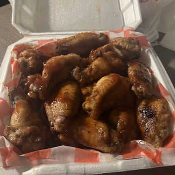 Smoky Martins BBQ - Amazing chicken wings - Pizza Near Me - Meadville, Pennsylvania Smoky Martins BBQ - Amazing chicken wings - Pizza Near Me - Meadville, Pennsylvania