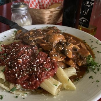 Vittorio's - Filet ala Marsala - Italian Near Me - Tijuana, BCN Vittorio's - Filet ala Marsala - Italian Near Me - Tijuana, BCN