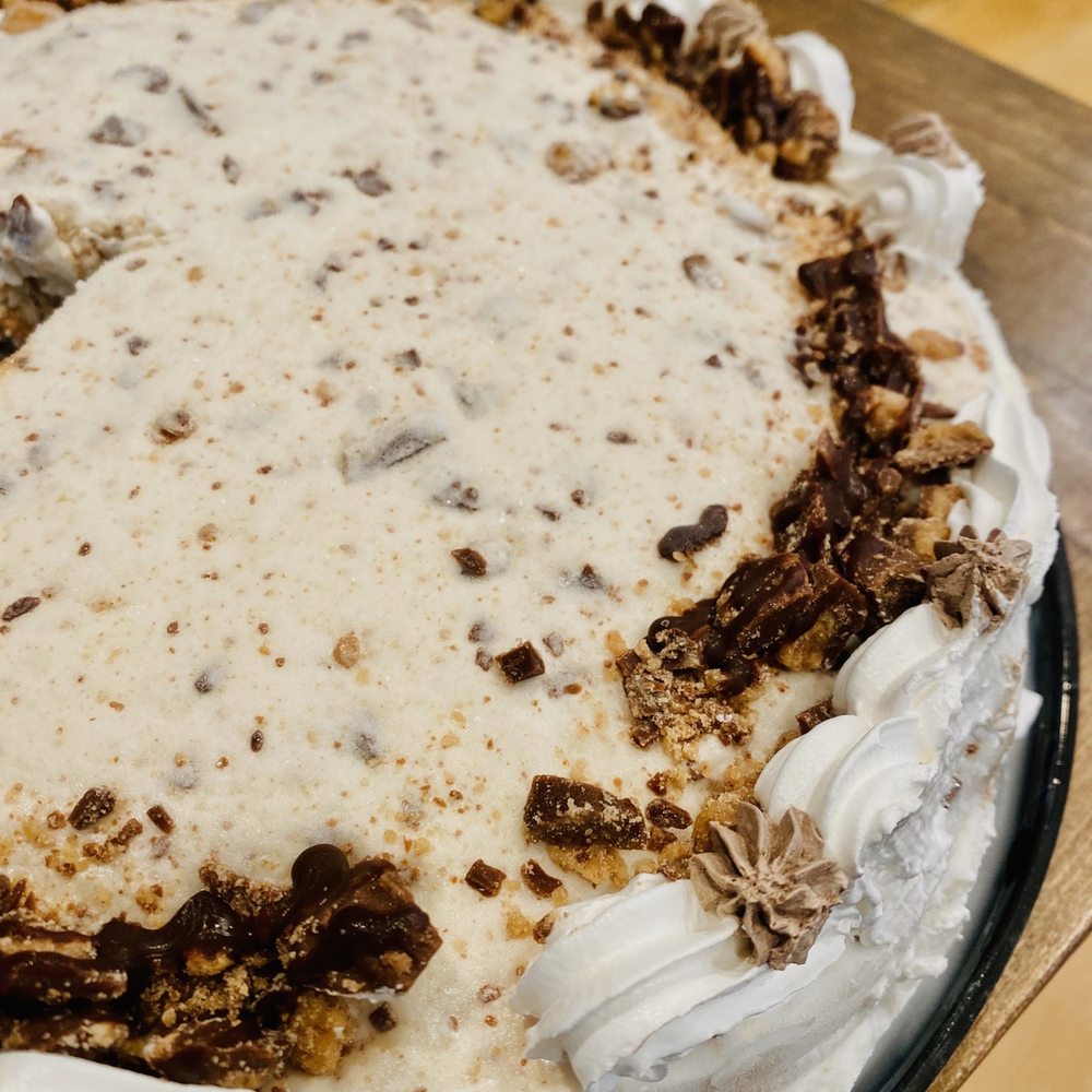 Dairy Queen - Reese's Ice Cream Cake - Fast Food Near Me - Temecula, California Dairy Queen - Reese's Ice Cream Cake - Fast Food Near Me - Temecula, California