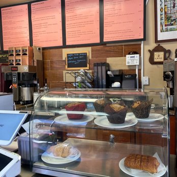 Büna Coffeehouse - Coffee & Tea Near Me - Washington, DC, District of Columbia