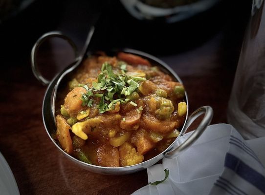 Darbar India Grill & Bar by null