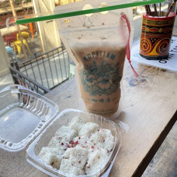 Kopitiam - Iced Teh Tarik & Milky Rose Lychee Mochi - Malaysian Near Me - New York, New York