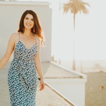 Communicate & Connect Speech Therapy - Alexis Macias, M.A., CCC-SLP Speech-Language Pathologist - Speech Therapists Near Me Communicate & Connect Speech Therapy - Alexis Macias, M.A., CCC-SLP Speech-Language Pathologist - Speech Therapists Near Me