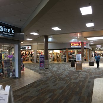 Flinthills Mall - Claire's - Shopping Centers Near Me - Emporia, Kansas