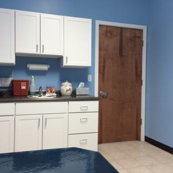 Algona Animal Hospital - Veterinarians Near Me - Algona, Washington Algona Animal Hospital - Veterinarians Near Me - Algona, Washington