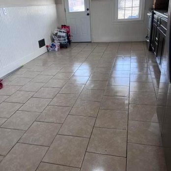 Squeaky Clean - Home Cleaning Near Me Squeaky Clean - Home Cleaning Near Me