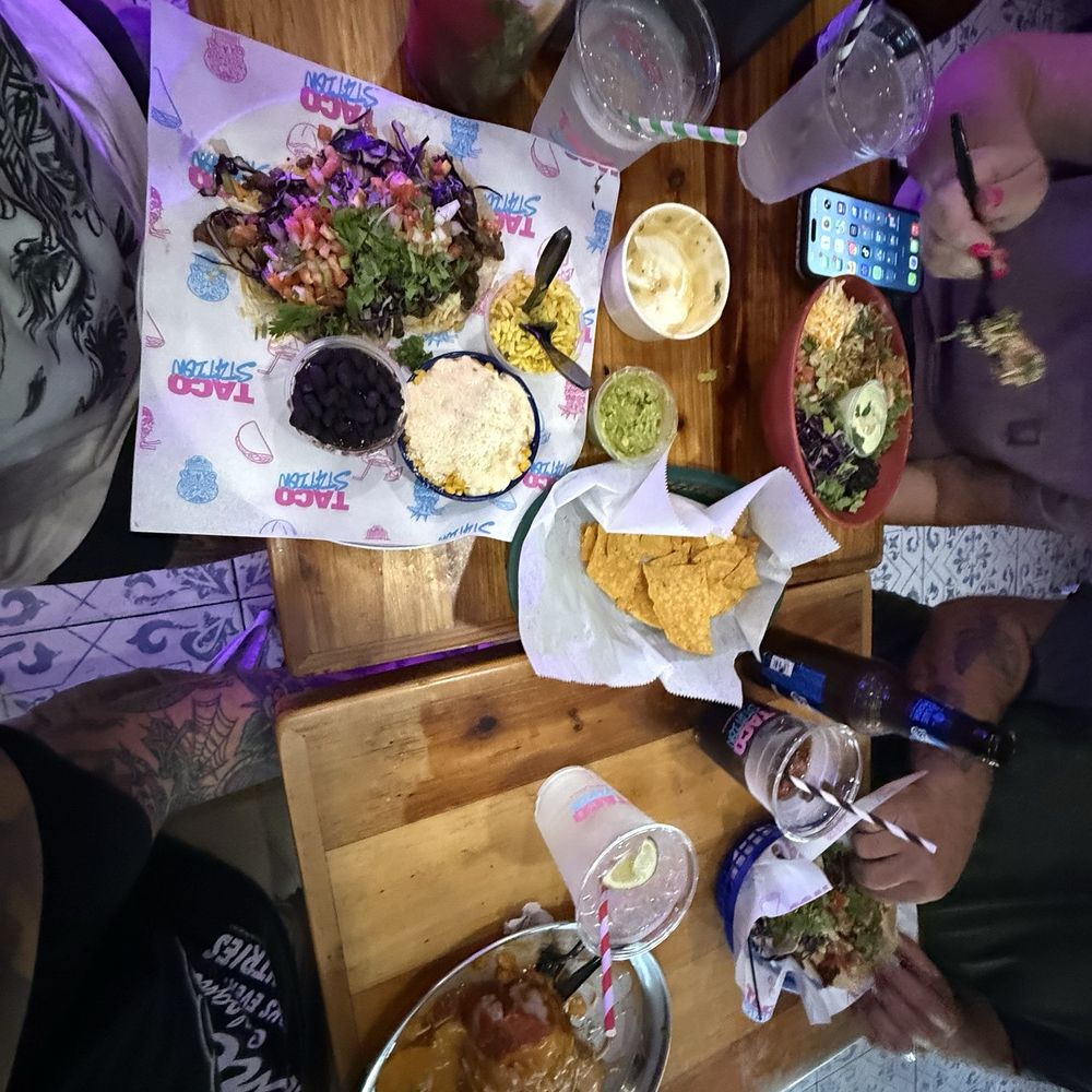 Chicken Burrito Bowl, Angus Steak Taco Platter, Short Ribs & Kimchi Burrito, Short Rib & Kimchi Taco Platter Chicken Burrito Bowl, Angus Steak Taco Platter, Short Ribs & Kimchi Burrito, Short Rib & Kimchi Taco Platter