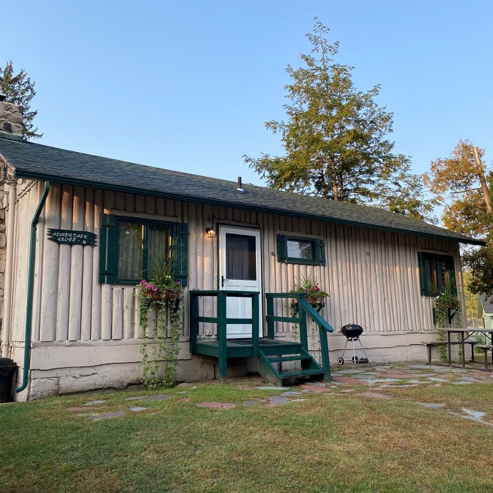 McEnaney's Lincoln Log Colony - Lodge outside - Hotels Near Me - Lake George, New York McEnaney's Lincoln Log Colony - Lodge outside - Hotels Near Me - Lake George, New York