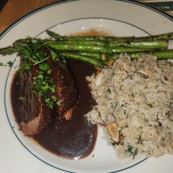 Daily Grill - Meatloaf - American Near Me - Los Angeles, California