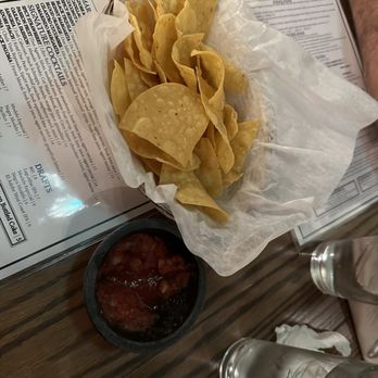 El Adobe - Chips and salsa for the table - Latin American Near Me - San Juan Capistrano, California El Adobe - Chips and salsa for the table - Latin American Near Me - San Juan Capistrano, California