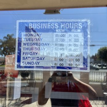 Nice Burger - Business Hours as of 10/16/2021 - Burgers Near Me - Santa Ana, California