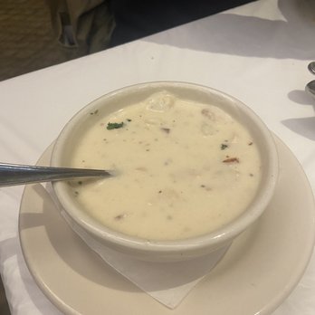 HW Seafood Steakhouse - Clam chowder - Steakhouses Near Me - Edinburg, Texas HW Seafood Steakhouse - Clam chowder - Steakhouses Near Me - Edinburg, Texas