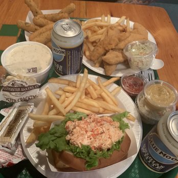Still Four Corners - Lobster Roll, Clam Chowder, Chicken Tenders, mozzarella sticks and Blue Moon! - Seafood Near Me - Rutland, Massachusetts Still Four Corners - Lobster Roll, Clam Chowder, Chicken Tenders, mozzarella sticks and Blue Moon! - Seafood Near Me - Rutland, Massachusetts