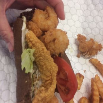 Green's Cafe - Burgers Near Me - Jennings, Louisiana
