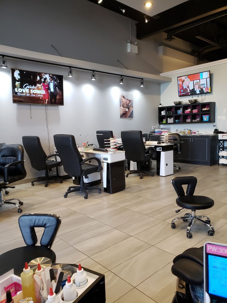 Hana Nails And Spa Nail Salons 30 210 Slimmon Road Saskatoon Sk Phone Number Yelp