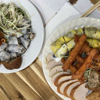 Banh Cuon Thanh Tri - Vietnamese Near Me - Garden Grove, California