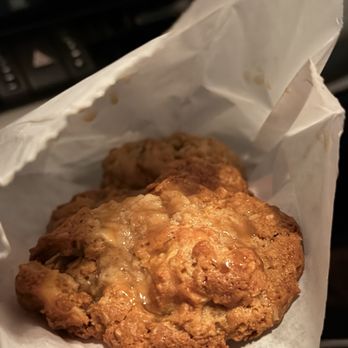 Cookie Zombie - Apple oatmeal caramel - Desserts Near Me - Redondo Beach, California
