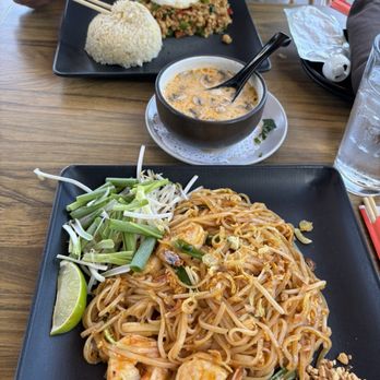 Rickshaw Thai Kitchen - Pad Thai and basil fried rice - Thai Near Me - Alpharetta, Georgia Rickshaw Thai Kitchen - Pad Thai and basil fried rice - Thai Near Me - Alpharetta, Georgia