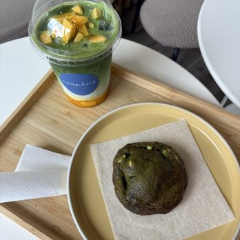 Momochee - Premium Iced Coconut Mango Matcha and Matcha Motchi Cookie - Bakeries Near Me - Mississauga, Ontario Momochee - Premium Iced Coconut Mango Matcha and Matcha Motchi Cookie - Bakeries Near Me - Mississauga, Ontario