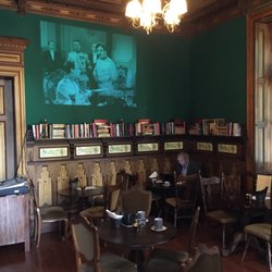 Chiado Café Literário