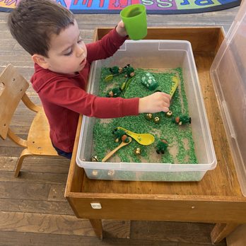 Georgetown Montessori School - the sensory table - Montessori Schools Near Me - Washington, DC, District of Columbia Georgetown Montessori School - the sensory table - Montessori Schools Near Me - Washington, DC, District of Columbia