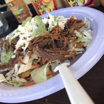 Los Chamos Arepas - Tostones rellenos de carne mechada - Venezuelan Near Me - Carolina, Puerto Rico Los Chamos Arepas - Tostones rellenos de carne mechada - Venezuelan Near Me - Carolina, Puerto Rico