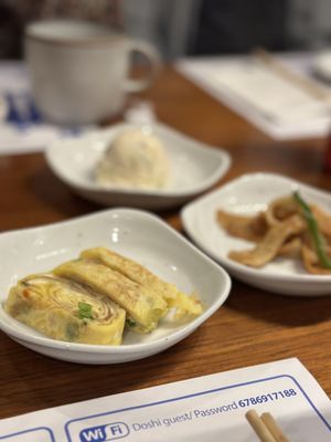 Doshi Sushi by null