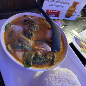 New Thai Elephant - D04. Red Curry - Thai Near Me - San Mateo, California New Thai Elephant - D04. Red Curry - Thai Near Me - San Mateo, California